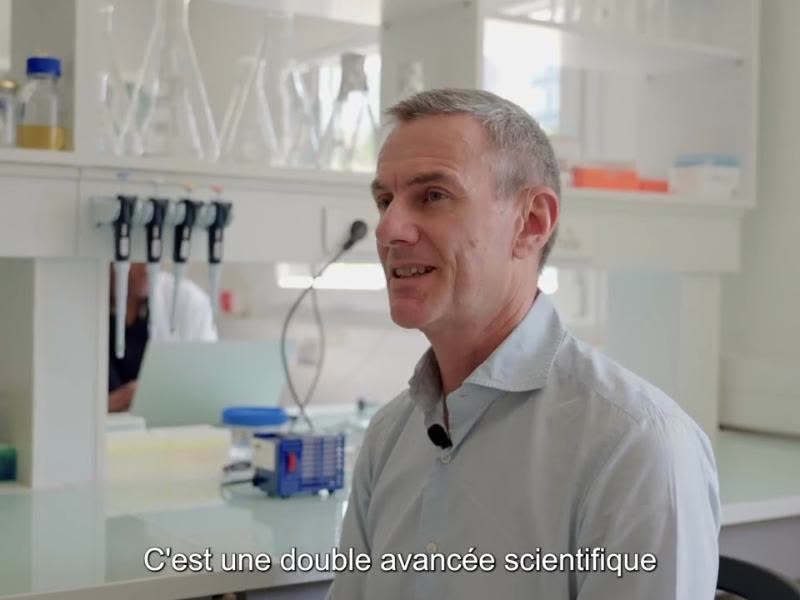 Interview d’un dirigeant dans un laboratoire pour la levée de fonds d’Olgram